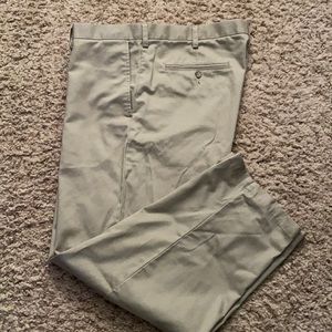 Men’s khaki pants. In great condition